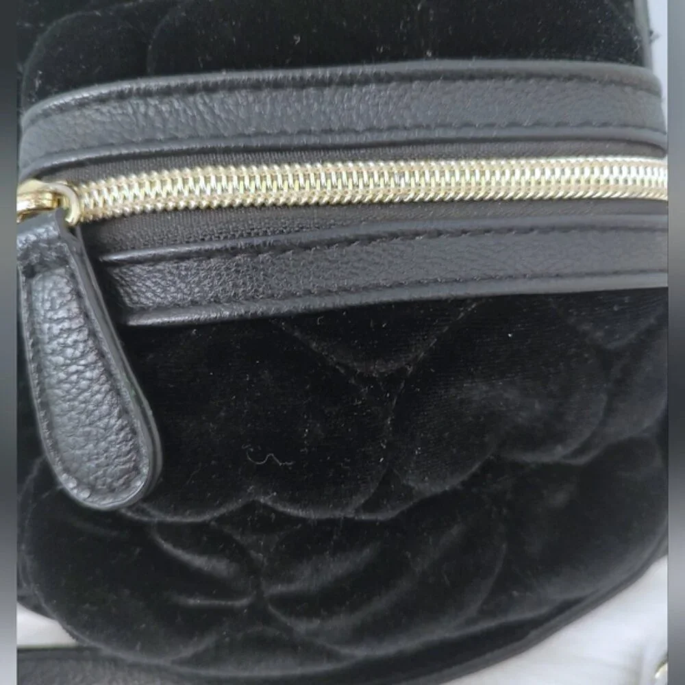 Betsey Johnson cute betsey